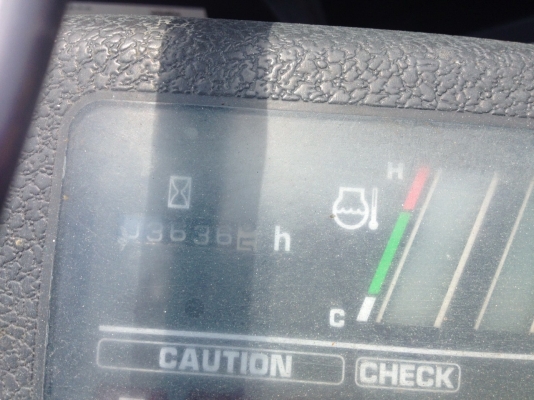 รถขุด แบคโฮล KOMATSU PC30MR-1 ทำสีใหม่ นำเข้า มือสองจากญี่ปุ่น