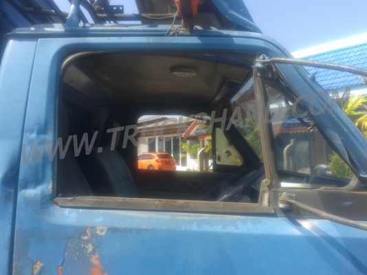 รถบรรทุก 6 ล้อดัมพ์ ISUZU NPR เกียร์สั้น  115 แรงม้า สามารถดูสภาพรถและทดลองขับได้ก่อนและต่อรองราคาได้อีกครับ