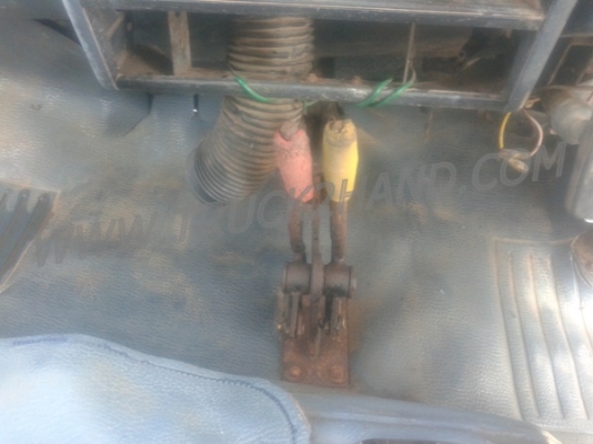 รถบรรทุก 6 ล้อดัมพ์ ISUZU NPR เกียร์สั้น  115 แรงม้า สามารถดูสภาพรถและทดลองขับได้ก่อนและต่อรองราคาได้อีกครับ