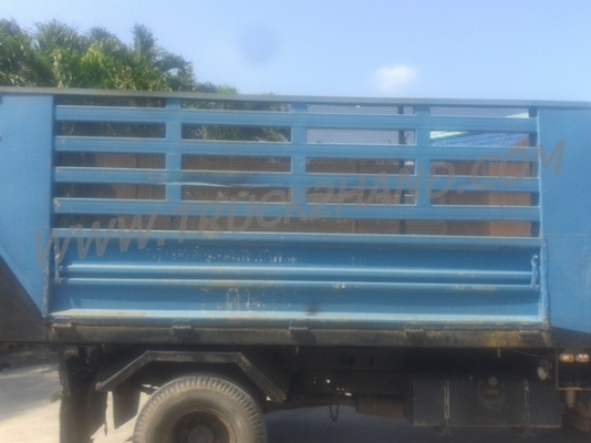 รถบรรทุก 6 ล้อดัมพ์ ISUZU NPR เกียร์สั้น  115 แรงม้า สามารถดูสภาพรถและทดลองขับได้ก่อนและต่อรองราคาได้อีกครับ