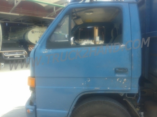 รถบรรทุก 6 ล้อดัมพ์ ISUZU NPR เกียร์สั้น  115 แรงม้า สามารถดูสภาพรถและทดลองขับได้ก่อนและต่อรองราคาได้อีกครับ