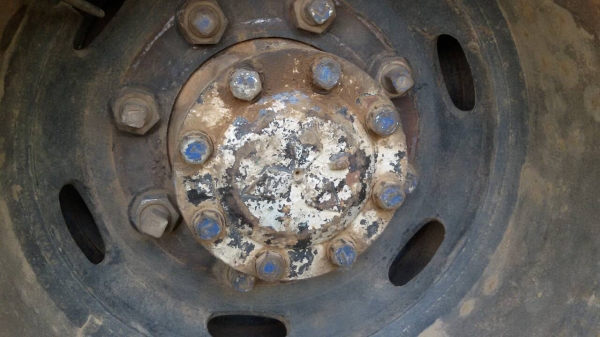 หกล้อ อีซูซุ165แรง power ช่วงล่างใหญ่ 7เกียร์ สโลส์อินเตอร์4สปรึค สภาพพร้อมลุย ทะเบียน พร้อมโอน