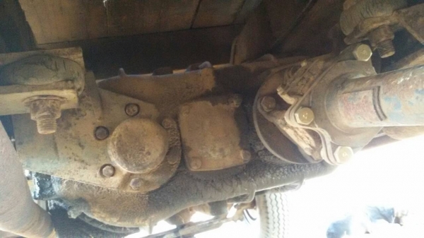 หกล้อ อีซูซุ165แรง power ช่วงล่างใหญ่ 7เกียร์ สโลส์อินเตอร์4สปรึค สภาพพร้อมลุย ทะเบียน พร้อมโอน