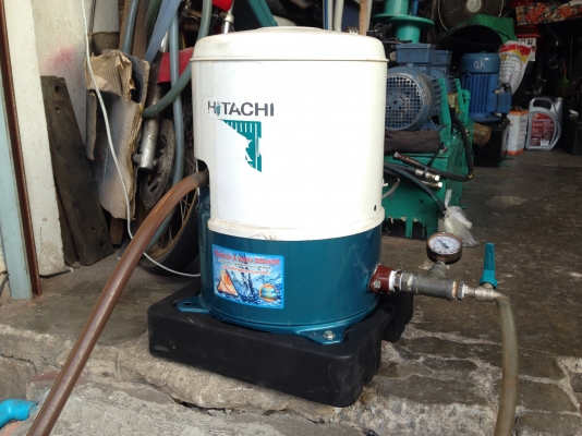 ขายปั้มน้ำอัตโนมัติ Hitachi 150W สภาพสวย ตรวจเช็คแรงดันเรียบร้อยแล้ว ไม่มีรั่วซึม วิ่งนิ่ม พร้อมใช้งาน