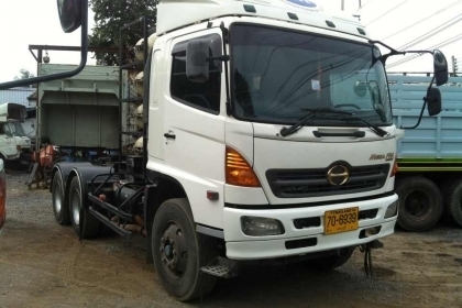 10ล้อหัวลาก HINO 320ปี51 ติดก็าซ NGV 8 ถัง