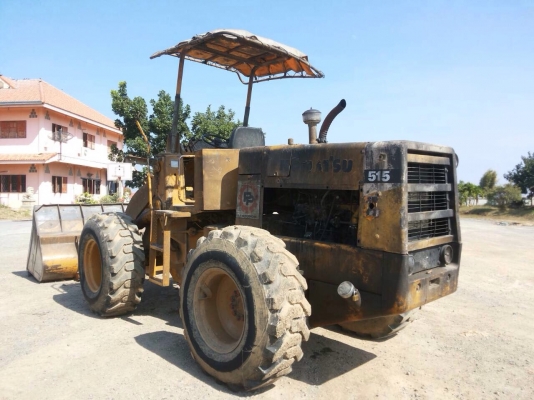 ขายรถตักKOMATSU-515รถต่อแขนแล้วสภาพพร้อมใช้งาน