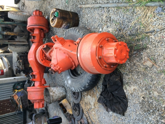 เพลารถสิบล้อfuso เพลาเดียวบุ๋ม