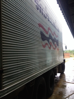 10ล้อตู้เปียก 175แรง เครื่อง คัสซีสวยมาก ตู้สวย 10ล้อตู้เปียก 175แรง เครื่อง คัสซีสวยมาก ตู้สวย