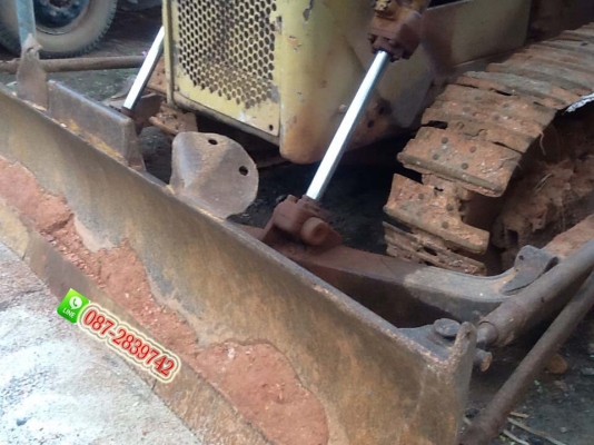 ขายรถแทรกเตอร์ 2 คัน CAT D 4