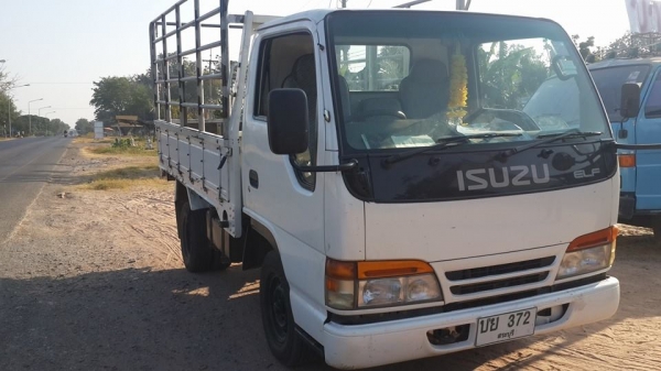 ขาย6ล้อเล็ก ปี55อีซูซุ110แรงยาว3.20เมตร สภาพพร้อมใช้งาน เอกสารเล่มทะเบียนพร้อมโอน แชชซีสวย แหนบหน้าคานหน้า ขาย6ล้อเล็ก ปี55อีซูซุ110แรงยาว3.20เมตร สภาพพร้อมใช้งาน เอกสารเล่มทะเบียนพร้อมโอน แชชซีสวย แหนบหน้าคานหน้า