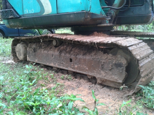 ขายรถแบคโฮ  ขายไป จ.กระบี่