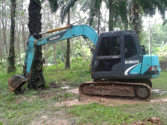 ขายรถแบคโฮ  ขายไป จ.กระบี่