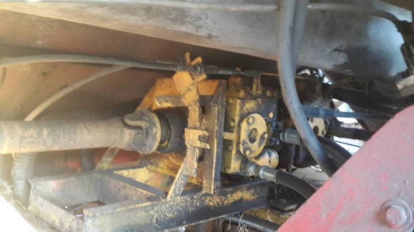 ขายรถเกี่ยวข้าวเกษตรพัฒนา รุ่นซุปเปอร์ไวไฟ 195 ปั๊ม22โซ่เปลี่ยนใหม่ อุ้ม สภาพพร้อมใช้งาน เครื่องดี ตัวเดิน10