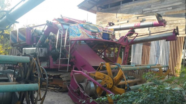 ขายรถเกี่ยวข้าวเกษตรพัฒนา รุ่นซุปเปอร์ไวไฟ 195 ปั๊ม22โซ่เปลี่ยนใหม่ อุ้ม สภาพพร้อมใช้งาน เครื่องดี ตัวเดิน10