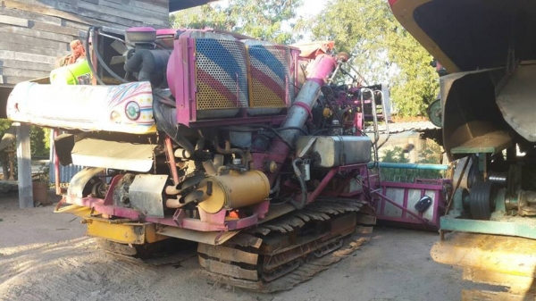 ขายรถเกี่ยวข้าวเกษตรพัฒนา รุ่นซุปเปอร์ไวไฟ 195 ปั๊ม22โซ่เปลี่ยนใหม่ อุ้ม สภาพพร้อมใช้งาน เครื่องดี ตัวเดิน10