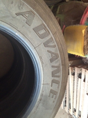 ขายยางจีน ADVANCE ปี14 6เส้น สภาพสวยใช้งานน้อย สนใจติดต่อ 080-6014122