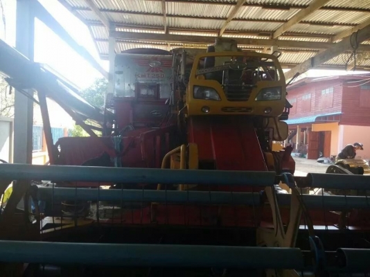 ขายรถเกี่ยวข้าวศักดิ์พัฒนา