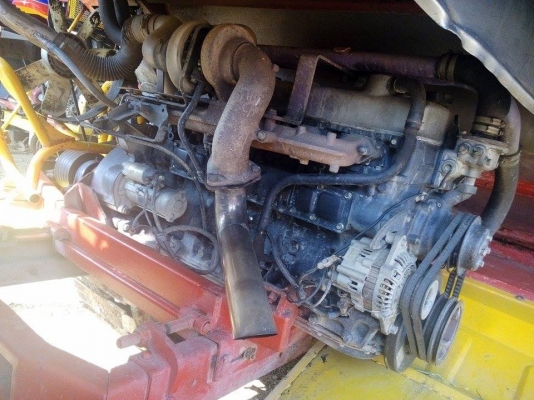 ขายรถเกี่ยวข้าวศักดิ์พัฒนา