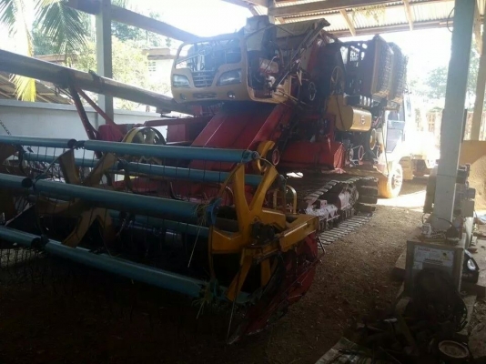 ขายรถเกี่ยวข้าวศักดิ์พัฒนา