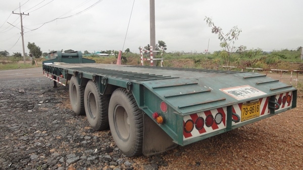 รถเทรลเลอร์ bulk cement 3 เพลาใหม่ ไม่ยก 32 cu.m ราคา 930,000 ติดต่อคุณนริศ 081-733-5156 รถเทรลเลอร์ bulk cement 3 เพลาใหม่ ไม่ยก 32 cu.m ราคา 930,000 ติดต่อคุณนริศ 081-733-5156