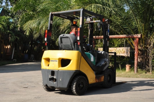 ขายFORKLIFT KOMATSU FG15-20 (1.5ตัน)สวยเดิมจากญี่ปุ่น ยังไม่เคยใช้ในไทย 139,000เท่านั้น!!
