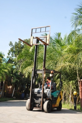 ขายFORKLIFT KOMATSU FG15-20 (1.5ตัน)สวยเดิมจากญี่ปุ่น ยังไม่เคยใช้ในไทย 139,000เท่านั้น!!