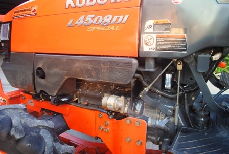 ขายรถไถ Kubota L 4508 DI special(4WD) พร้อมดันหน้าช้าง+ผานพรวนช้าง สีเดิมครับ