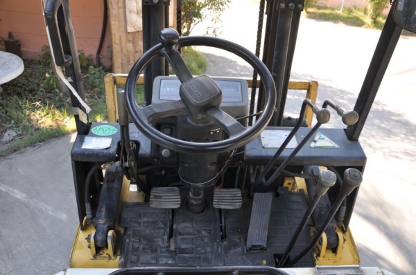 ขายFORKLIFT TCM1.8 -N17 1.8ตันครึ่งรุ่นใหม่ สภาพสวยเดิมจากญี่ปุ่นยังไม่เคยใช้านในไทย 135,000เท่านั้น!!!