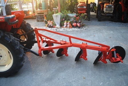ขายรถไถ Kubota GL-26 (4WD) พร้อมดันหน้า+ผาน รถพร้อมใช้งานครับ
