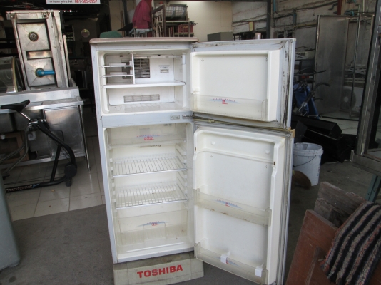 โทรฯเลยครับ 2 ประตูใช้ได้ปกติ  ขออนุญาตขาย 1800บาทครับ