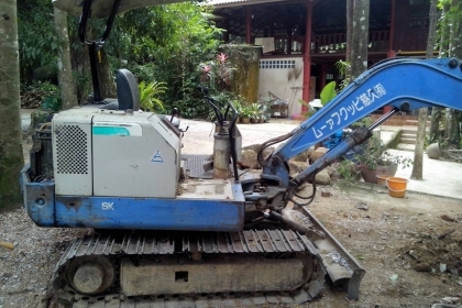 ขายรถแบคโฮ KOBELCO sk025รถสวยราคาถูกพร้อมใช้ ขายรถแบคโฮ KOBELCO sk025รถสวยราคาถูกพร้อมใช้