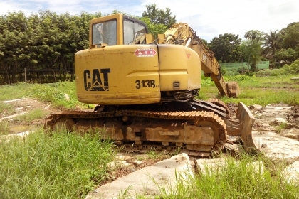 ขายรถแบคโฮ CAT 313B รถภาพดีพร้อมลุยจืดแต่สีแต่รถแรงพร้อมใช้ราคาถูก