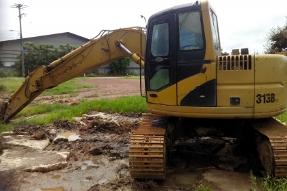ขายรถแบคโฮ CAT 313B รถภาพดีพร้อมลุยจืดแต่สีแต่รถแรงพร้อมใช้ราคาถูก