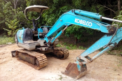 ขายรถแบคโฮ KOBELCO sk 030 รถสภาพใช้งานได้เลยพร้อมลุยราคาถูก