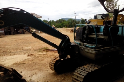 ขายรถแบคโฮ KOBELCO sk 030 รถสภาพใช้งานได้เลยพร้อมลุยราคาถูก