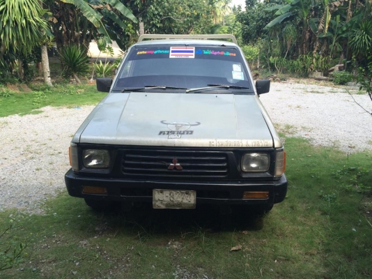 ขาย l200 รถใช้งานปกติอยู่ทุกวัน โทร 087-3829194