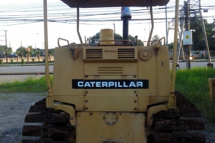 ขายรถแทรคเตอร์ CAT D 3 B ตีนเป็ดรถสวยพร้อมใช้ราคาถูก