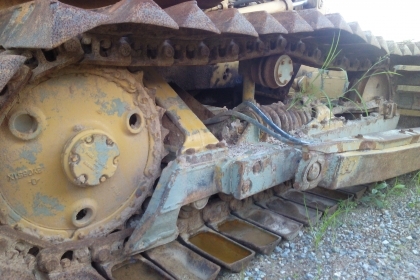 ขายรถแทรคเตอร์ CAT D 3 B ตีนเป็ดรถสวยพร้อมใช้ราคาถูก