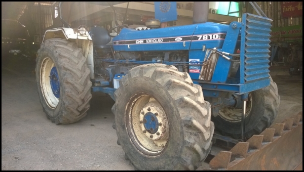 ขาย!! ฟอร์ด 7810 สองเพลา 6สุบสภาพดีพร้อมใช้งานเอกสารครบโทรสอบถาม 0925192499 คุณสวน