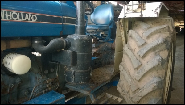 ขาย!! ฟอร์ด 7810 สองเพลา 6สุบสภาพดีพร้อมใช้งานเอกสารครบโทรสอบถาม 0925192499 คุณสวน