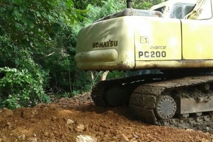 ขายรถแบคโฮ KOMATSU pc 200-6ซีเรียลสูงรถสวยพร้อมใช้เอกสารพร้อม ขายรถแบคโฮ KOMATSU pc 200-6ซีเรียลสูงรถสวยพร้อมใช้เอกสารพร้อม