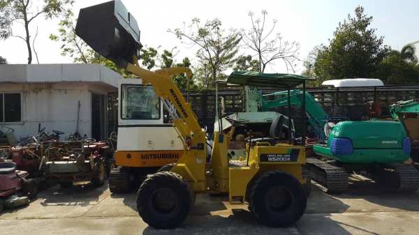ขาย รถตัก MITSUBISHI รุ่น WS200 มือสองญี่ปุ่น ขาย รถตัก MITSUBISHI รุ่น WS200 มือสองญี่ปุ่น