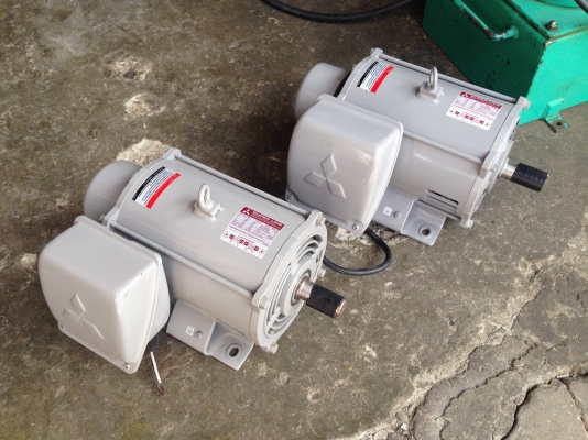 ขายมอเตอร์ mitsubishi 3HP. SCL-KR 220V ไฟบ้าน สภาพสวยมาก ใช้งานมาน้อย พร้อมใช้งาน มี 2 ตัวครับ