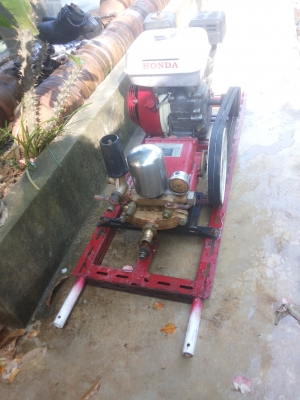 ขายเครื่องสูบน้ำ+ปั๊มฉีดยา ขายเครื่องสูบน้ำ+ปั๊มฉีดยา