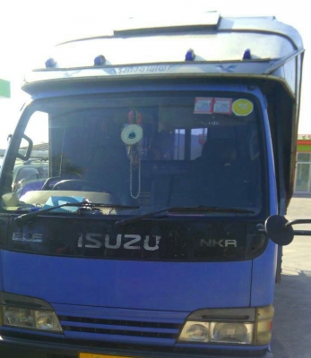 หกล้อ อีซูซุ NKR 130โบวั์ รถห้างปี47 รถโดยสารสภาพดีเดิมๆสวยพรัอมวิ่งงาน ทะเบียนพร้อม
