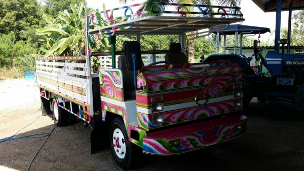 ขายด่วน รถอีแต๋น สภาพพร้อมใช้งาน