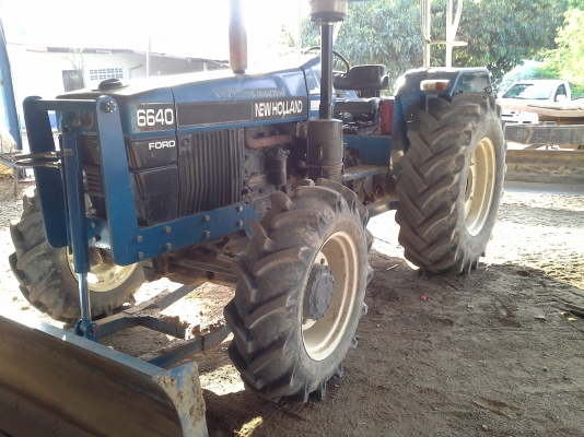 ขายด่วน รถไถฟอร์ด 6640 นิวฮอร์แลนด์ ปี 97 ขายด่วน รถไถฟอร์ด 6640 นิวฮอร์แลนด์ ปี 97