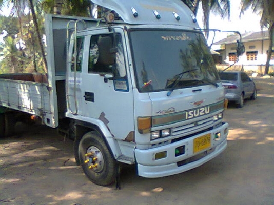 ขาย6ล้อISUZU ROCKY 175แรง(รถประกอบ) ยาว6.00เมตร  520,000บาท  089-2095791 บอย ลูกค้าสุรินทร์มัดจำแล้วครับ