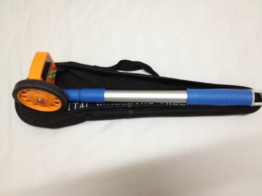 ล้อกลิ้งวัดระยะทางพร้อมกระเป๋า