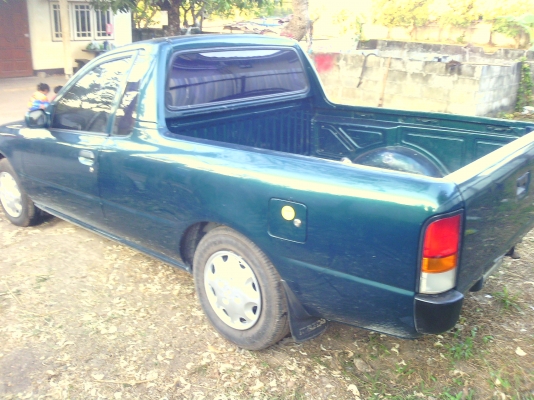 ขายนิสสัน NV ปี38 พวงลัยเพาเวอ สีสวย แอร์เย็น ยางดี ภาษีไม่ขาด 52000 บาท